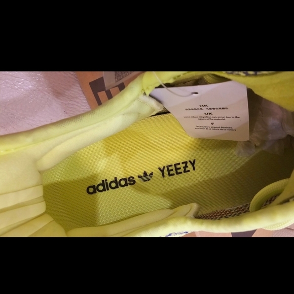 Authentic Yeezy Boost 350 V2 Original Adidas Semi Frozen Yellow Shoes size 11.5 - Picture 3 of 8